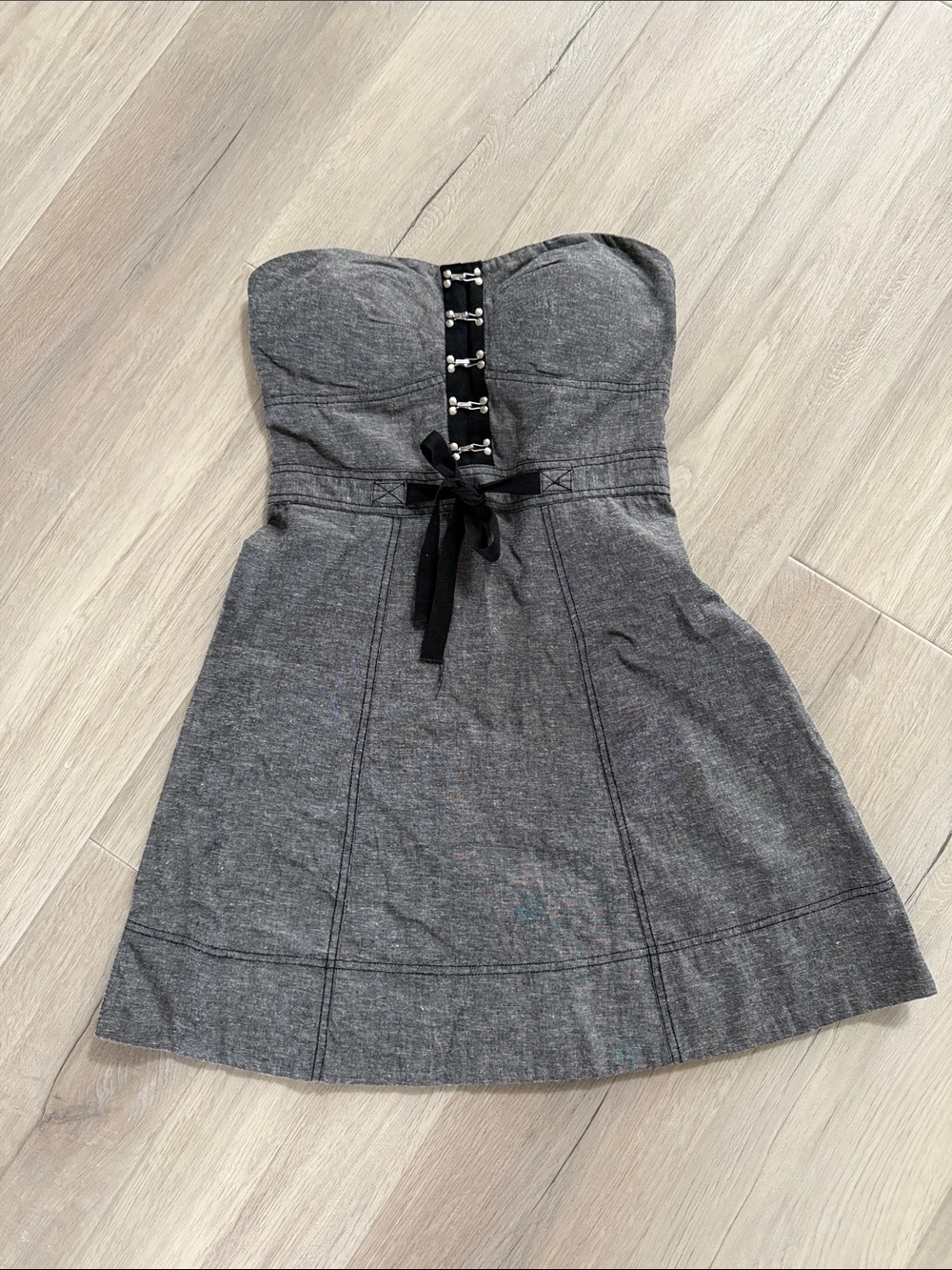 Guess Strapless Gray A-Line Dress with Front Laced Up Detail